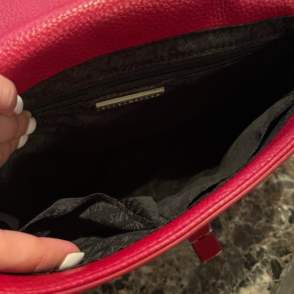 Berry Red Steve Madden Crossbody Purse - Picture 2 of 9